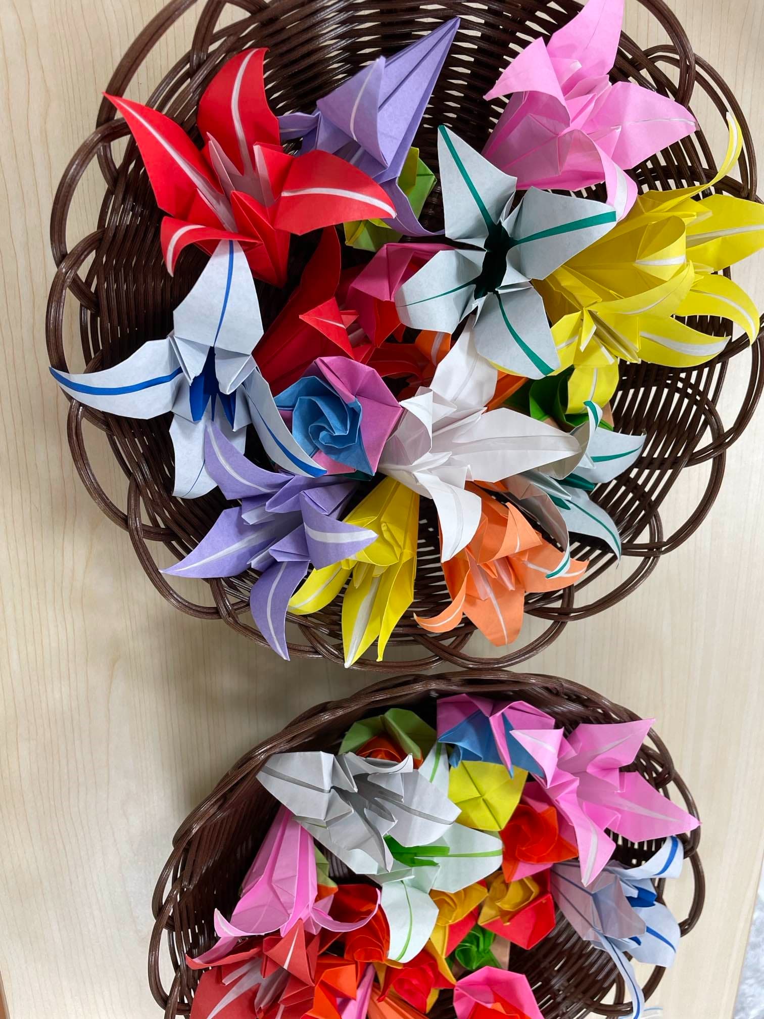 模擬納棺式でお花入れ「学研ココファンのお葬式　ここりえ」